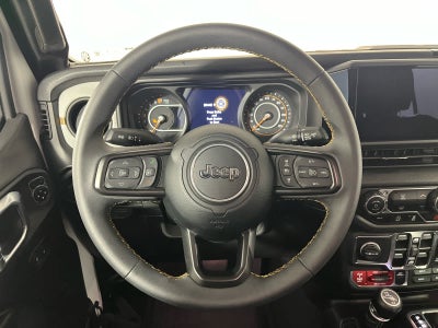 2024 Jeep Gladiator Jeep Beach