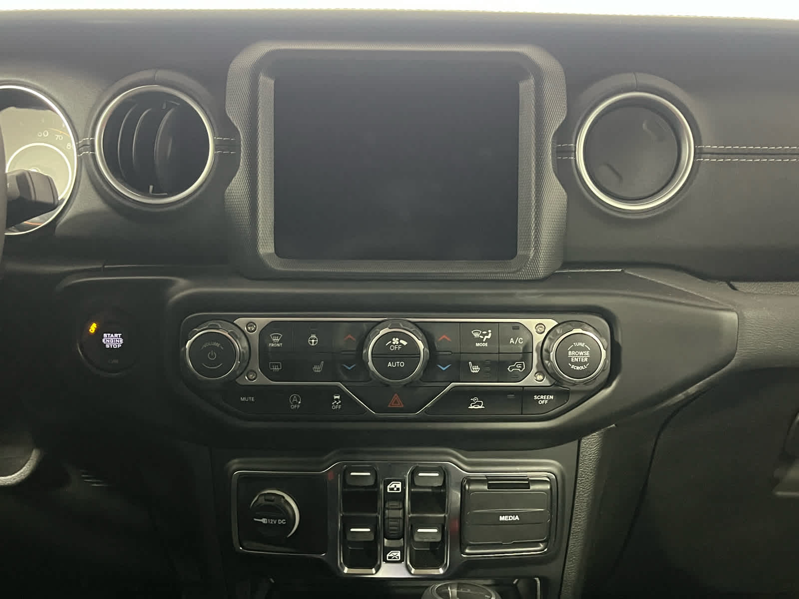 2023 Jeep Gladiator Overland 4x4