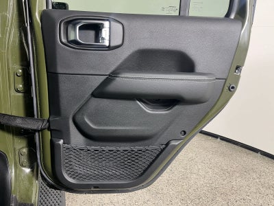 2023 Jeep Gladiator Overland 4x4