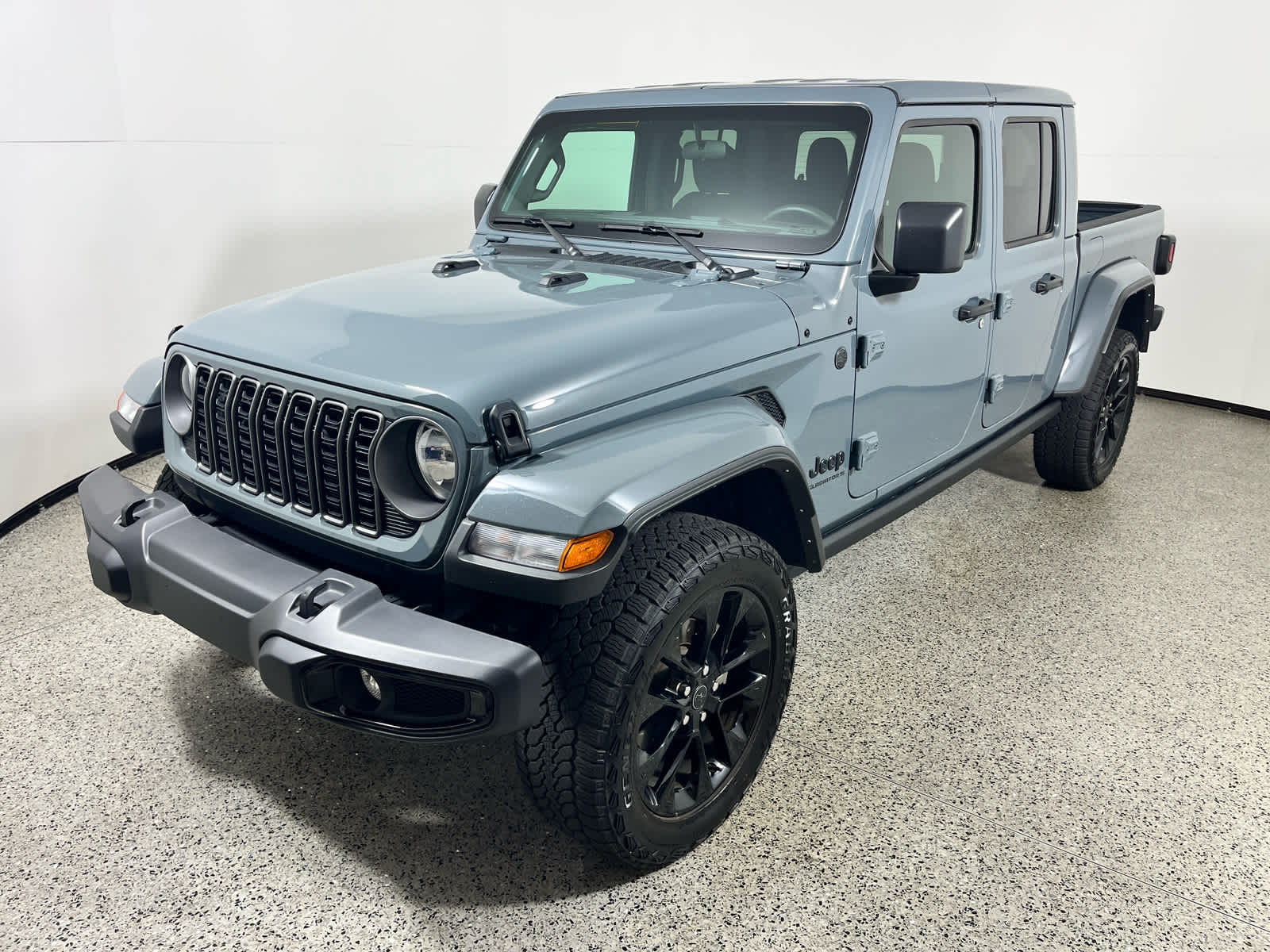 2025 Jeep Gladiator Nighthawk