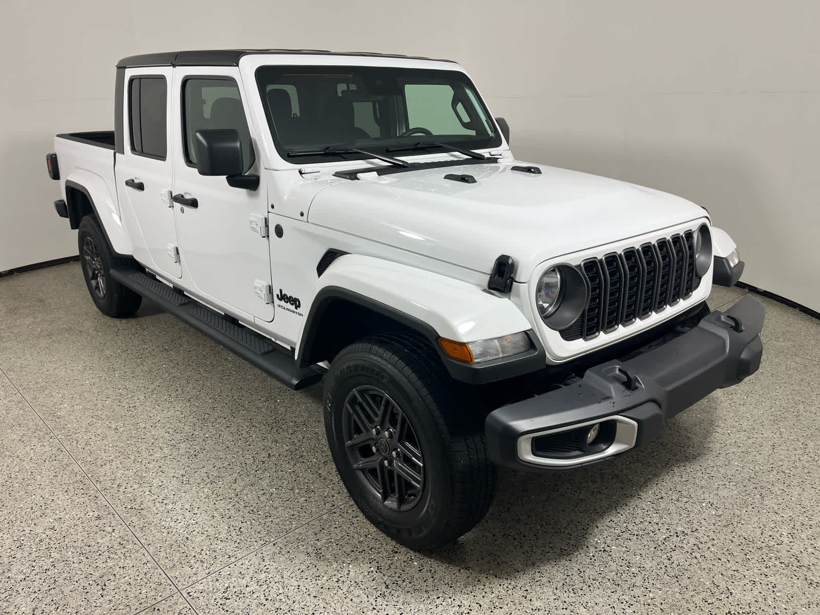 2025 Jeep Gladiator Sport S