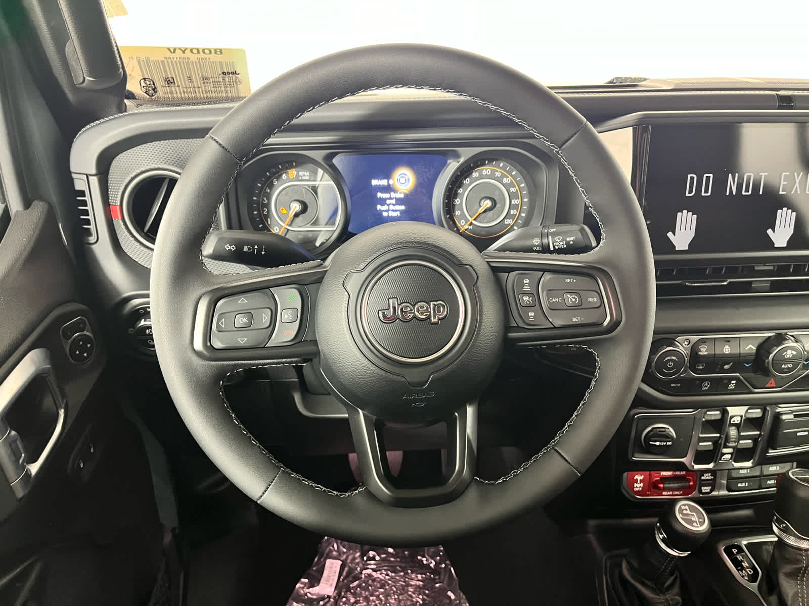 2026 Jeep Gladiator GLADIATOR SHADOW OPS 4X4