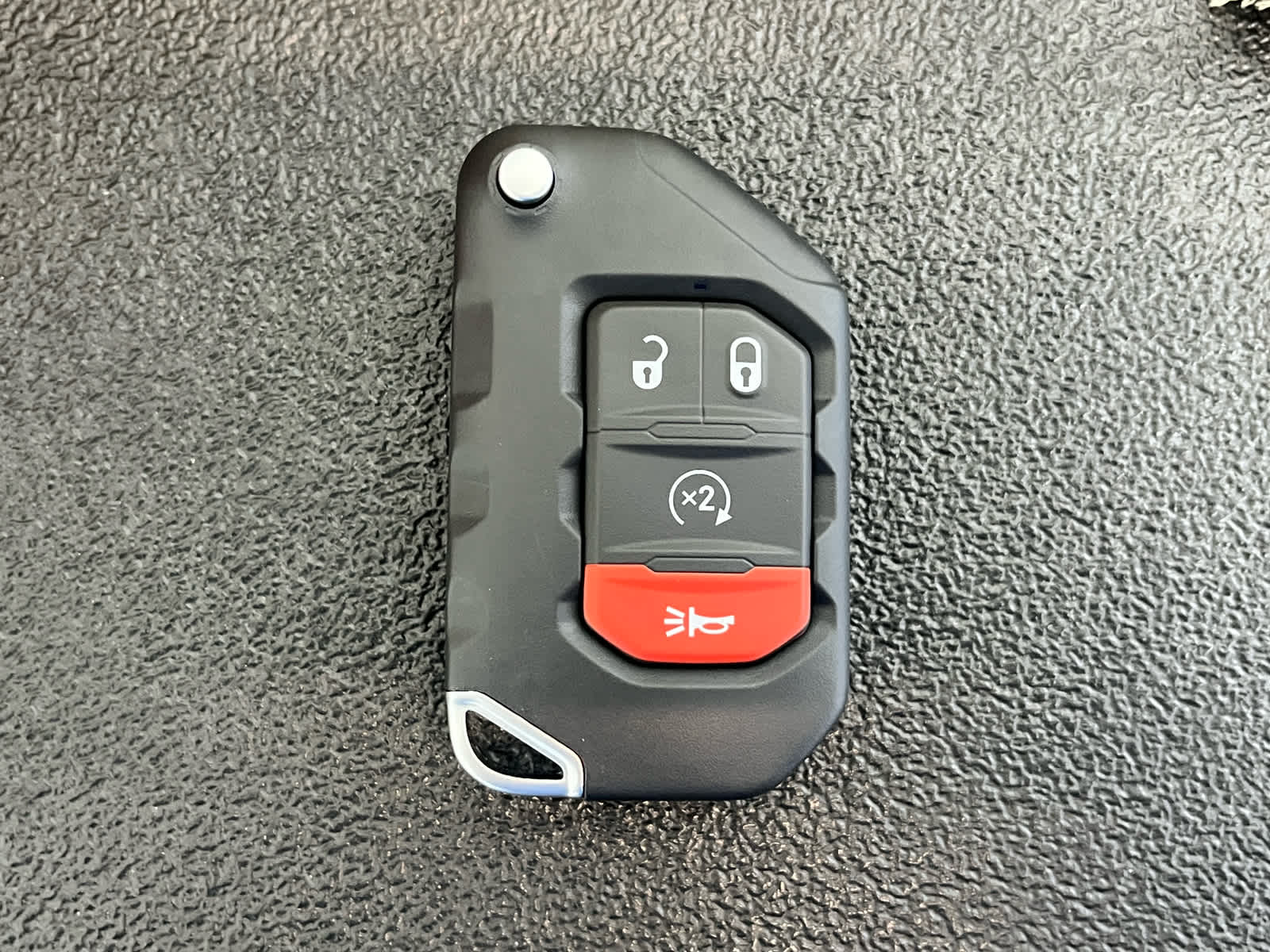 2026 Jeep Gladiator GLADIATOR SHADOW OPS 4X4