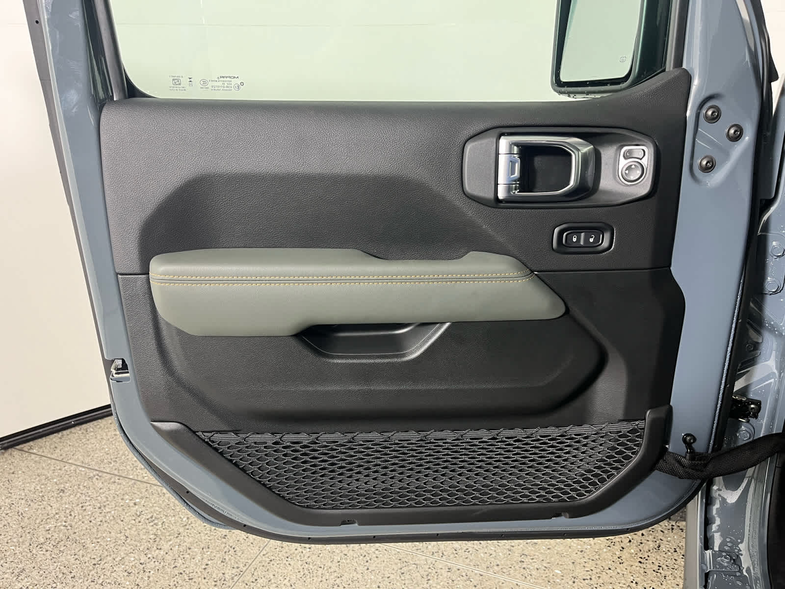 2026 Jeep Gladiator GLADIATOR MOJAVE X 4X4