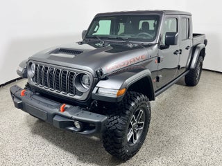 2025 Jeep Gladiator Mojave X