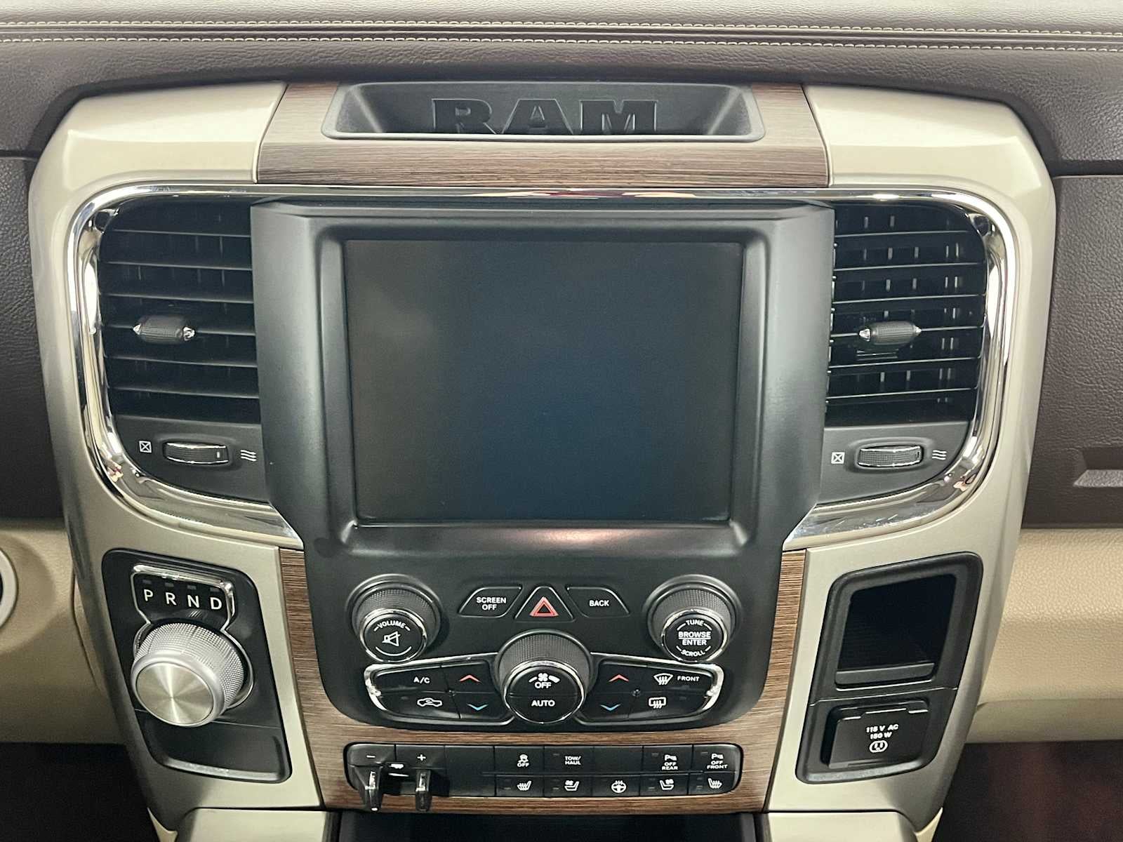 2016 RAM 1500 Laramie