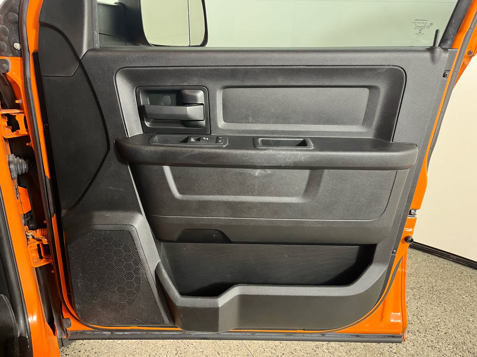 2019 RAM 1500 Classic Express Crew Cab 4x4 5'7' Box