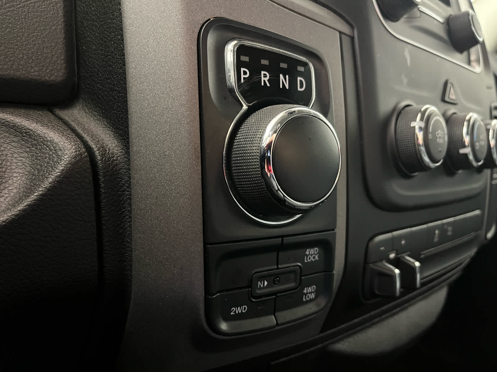 2019 RAM 1500 Classic Express Crew Cab 4x4 5'7' Box