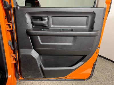 2019 RAM 1500 Classic Express Crew Cab 4x4 5'7' Box