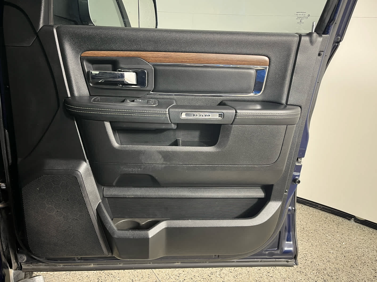 2014 RAM 1500 Laramie