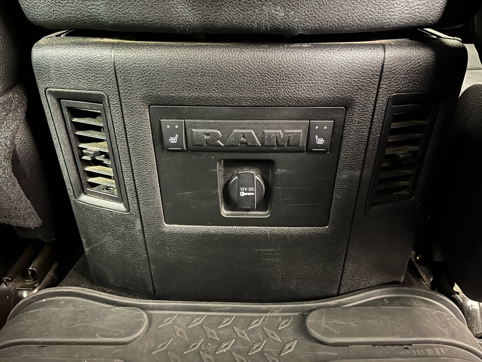 2014 RAM 1500 Laramie