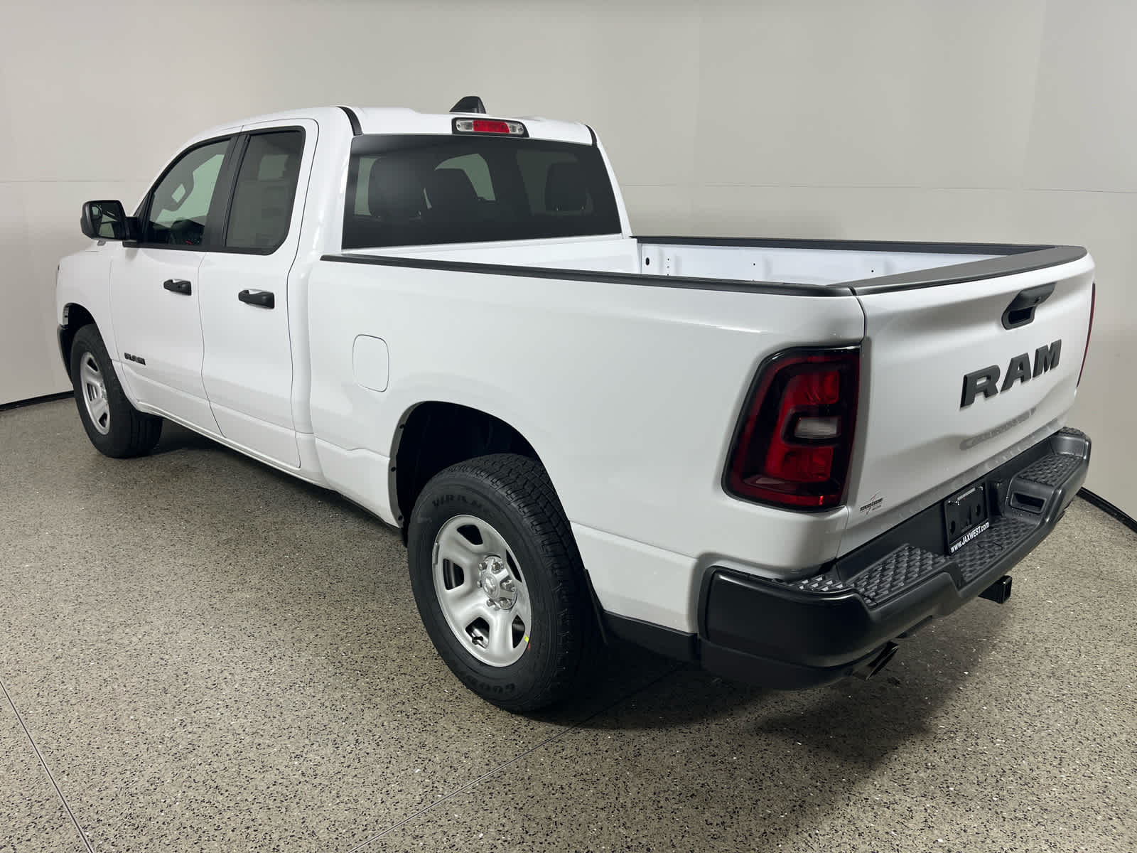 2026 RAM Ram 1500 RAM 1500 TRADESMAN QUAD CAB 4X2 6'4' BOX