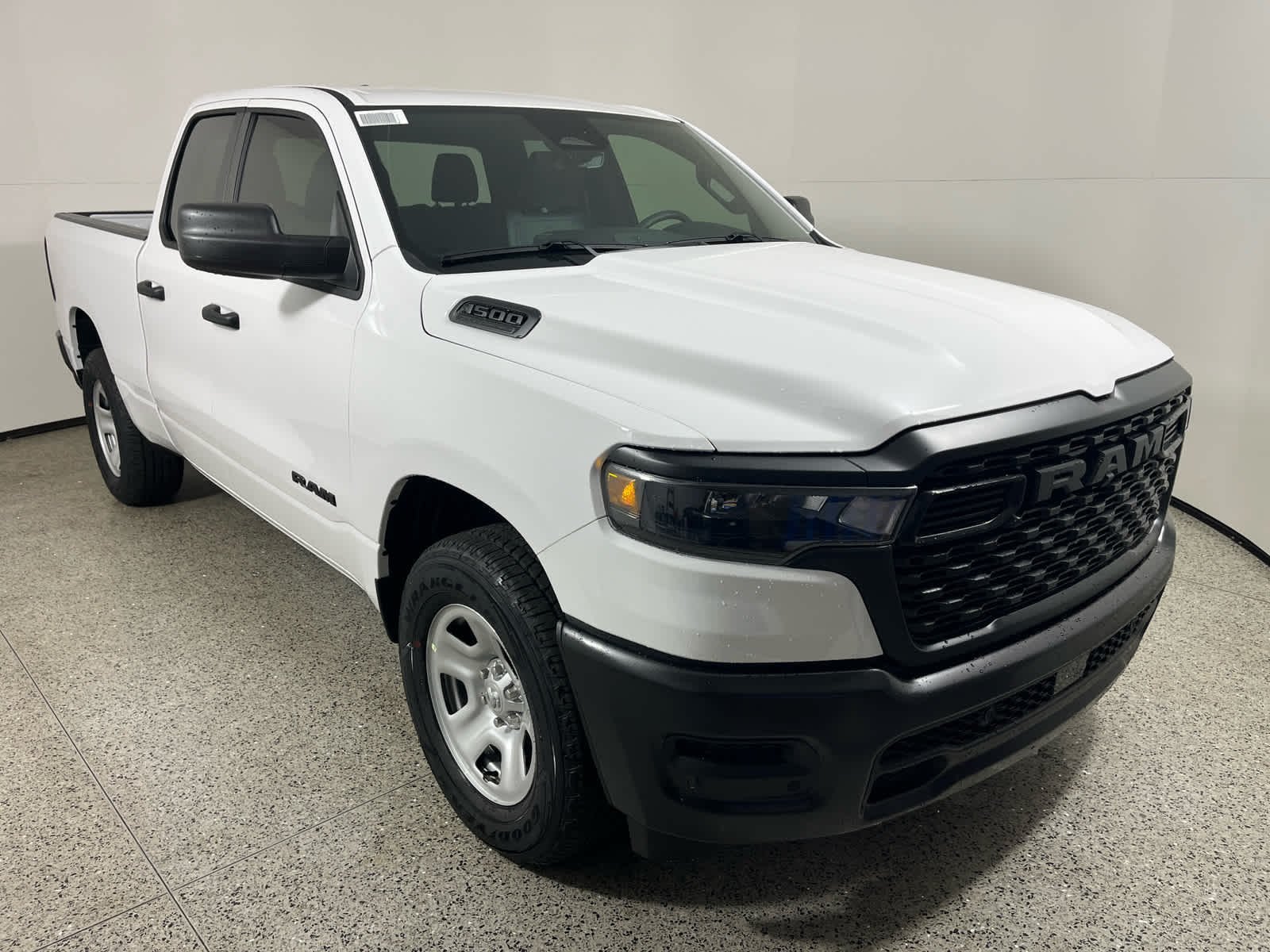 2026 RAM Ram 1500 RAM 1500 TRADESMAN QUAD CAB 4X2 6'4' BOX