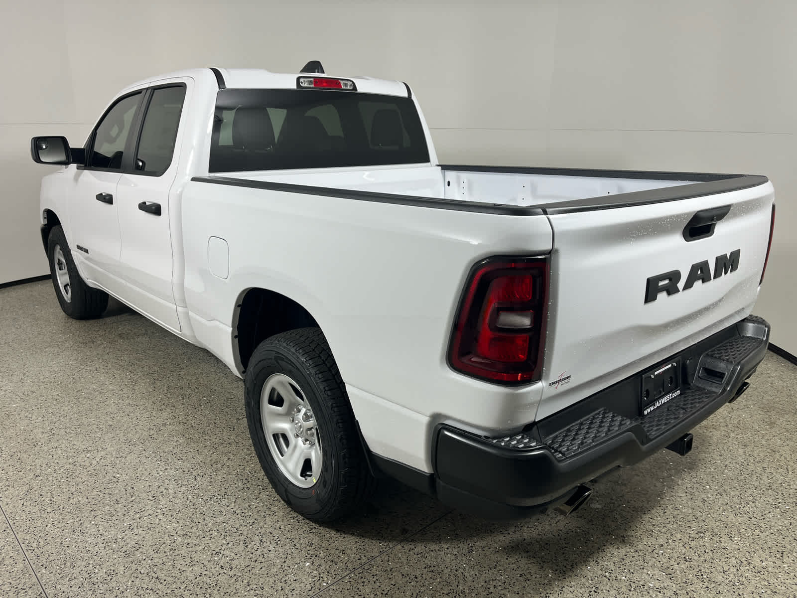 2026 RAM Ram 1500 RAM 1500 TRADESMAN QUAD CAB 4X2 6'4' BOX