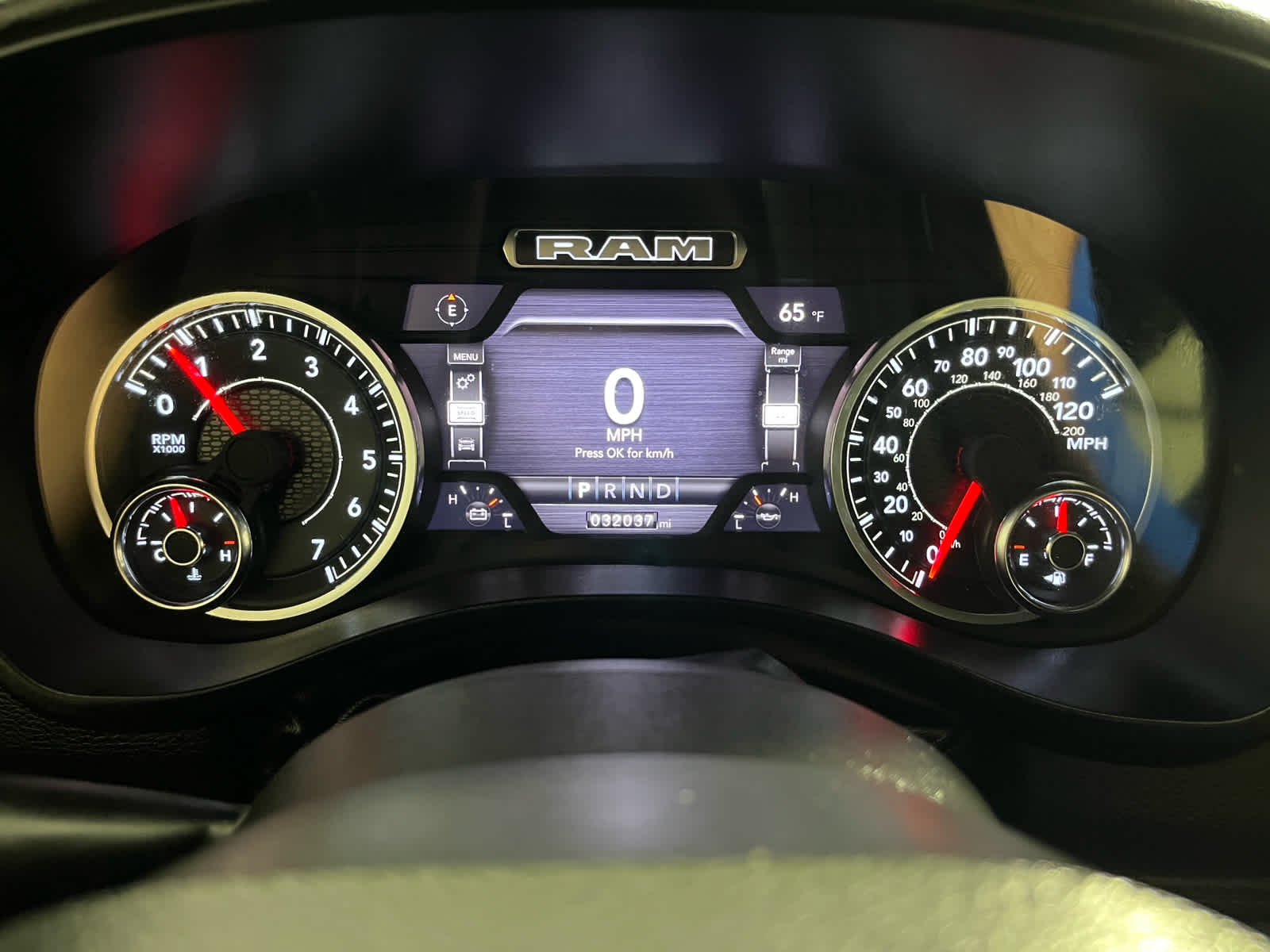 2024 RAM 1500 Big Horn Crew Cab 4x2 5'7' Box