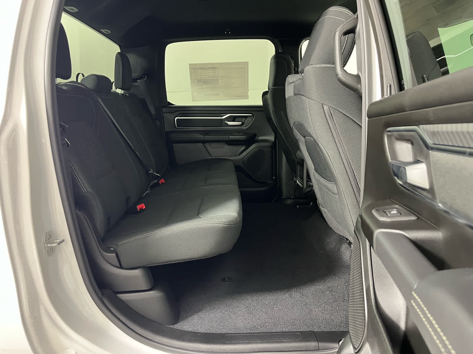 2025 RAM Ram 1500 RAM 1500 LONE STAR CREW CAB 4X2 5'7' BOX