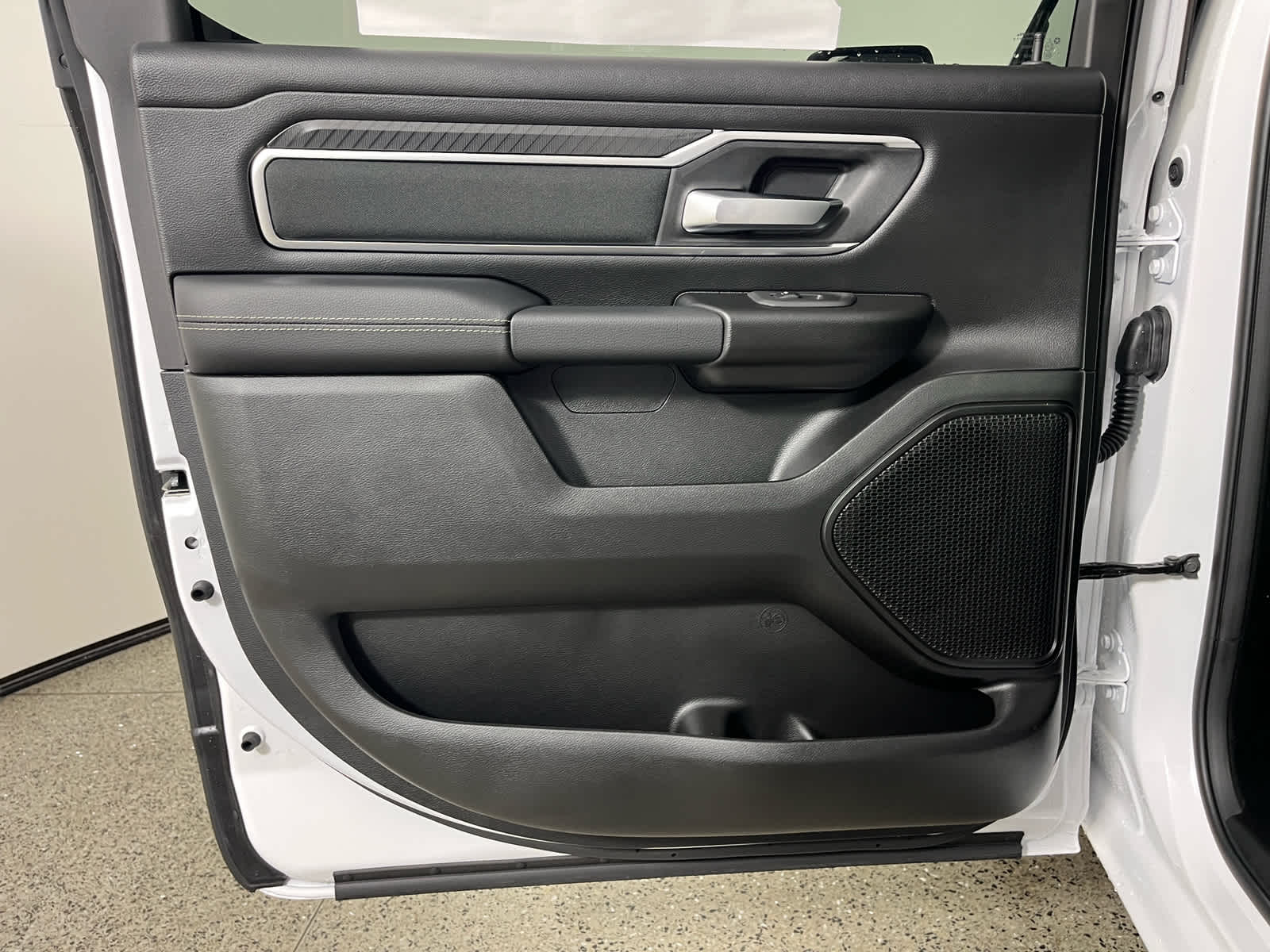 2025 RAM Ram 1500 RAM 1500 BIG HORN CREW CAB 4X2 5'7' BOX