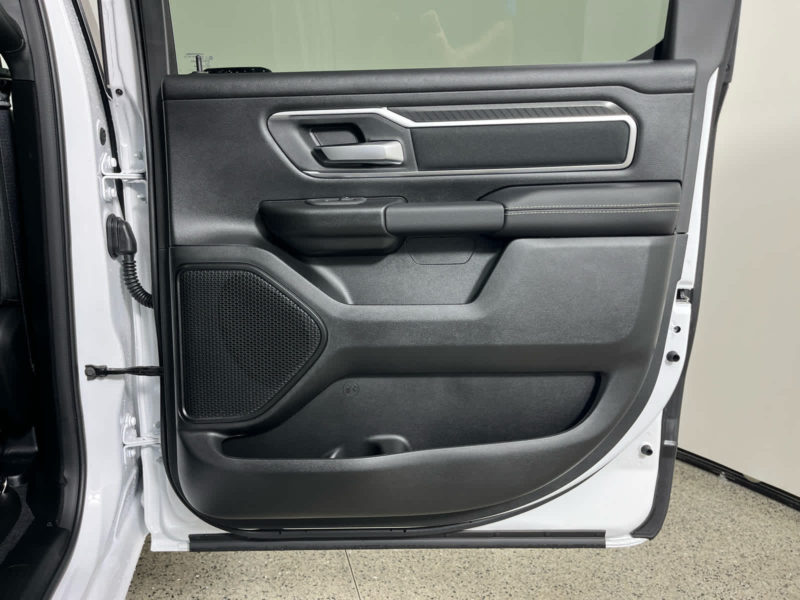 2025 RAM Ram 1500 RAM 1500 BIG HORN CREW CAB 4X2 5'7' BOX