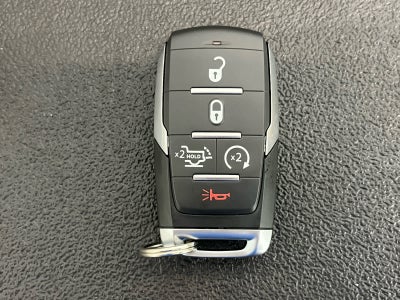 2025 RAM Ram 1500 RAM 1500 BIG HORN CREW CAB 4X2 5'7' BOX