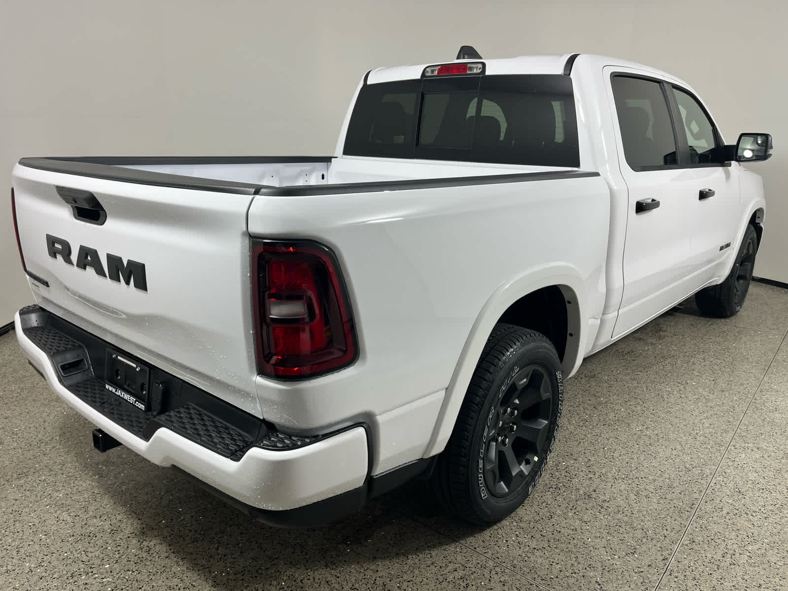 2025 RAM Ram 1500 RAM 1500 BIG HORN CREW CAB 4X2 5'7' BOX