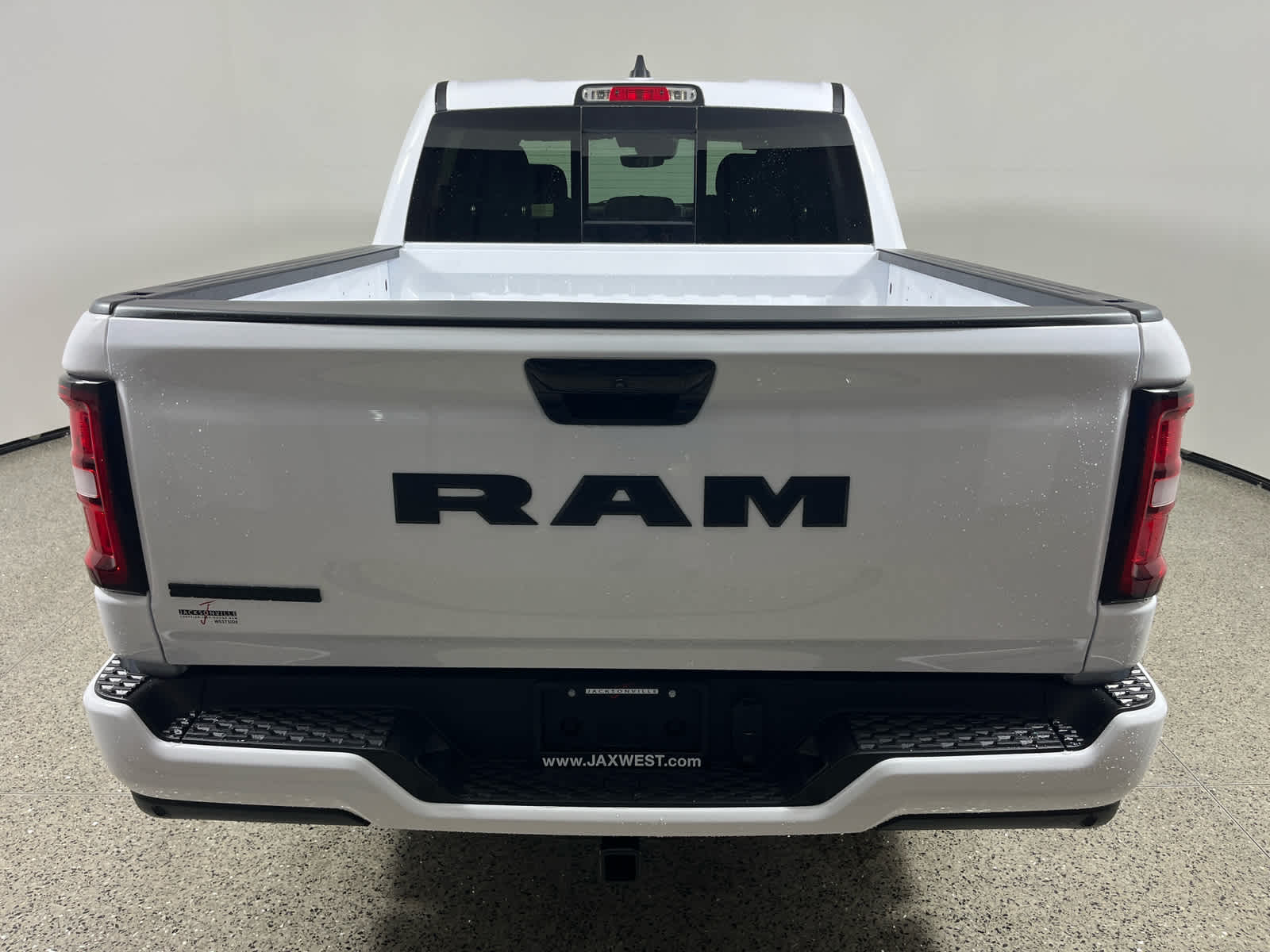 2025 RAM Ram 1500 RAM 1500 BIG HORN CREW CAB 4X2 5'7' BOX
