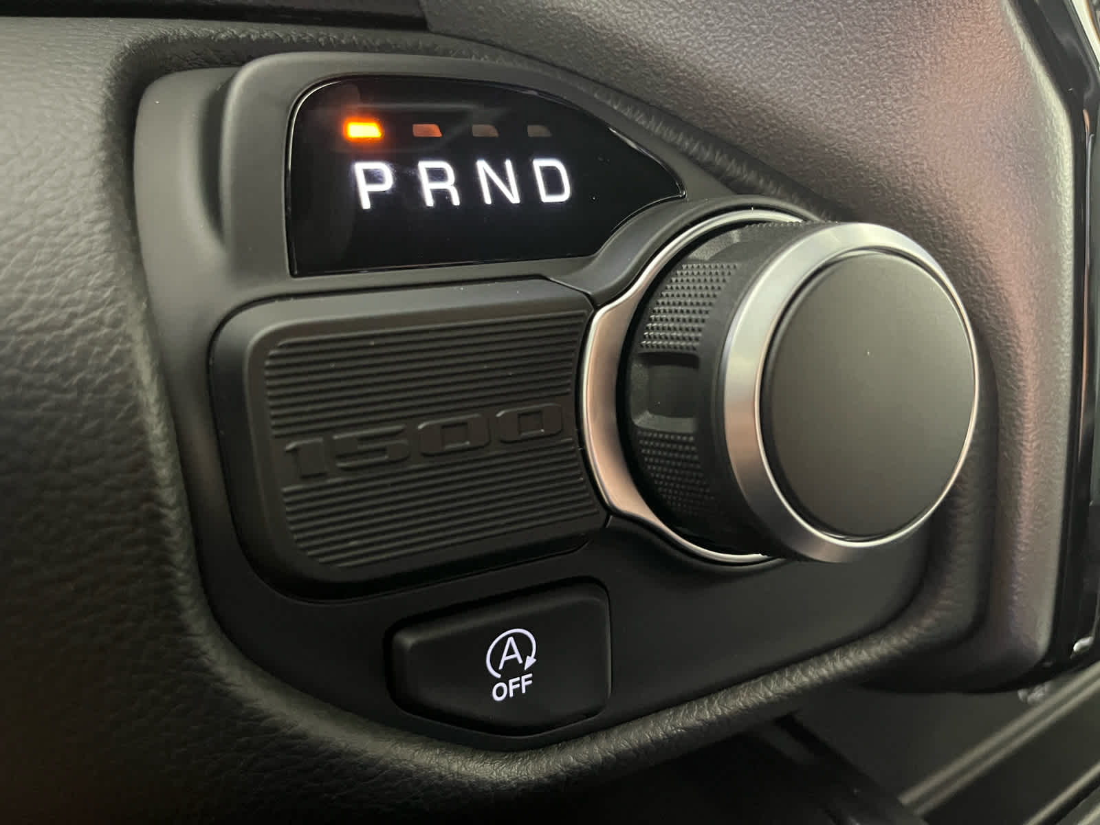 2025 RAM Ram 1500 RAM 1500 BIG HORN CREW CAB 4X2 5'7' BOX