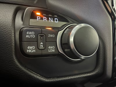 2022 RAM 1500 Big Horn Crew Cab 4x4 5'7' Box