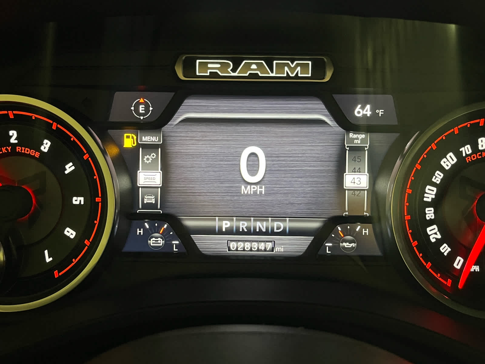 2022 RAM 1500 Big Horn Crew Cab 4x4 5'7' Box