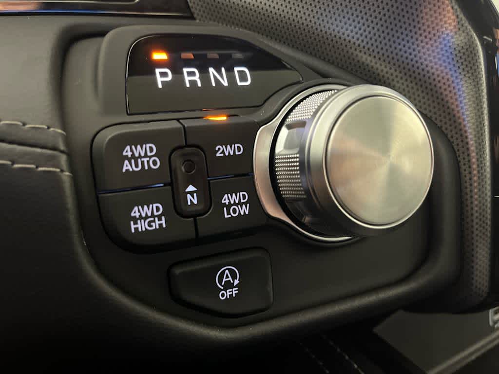 2026 RAM Ram 1500 RAM 1500 LIMITED CREW CAB 4X4 5'7' BOX