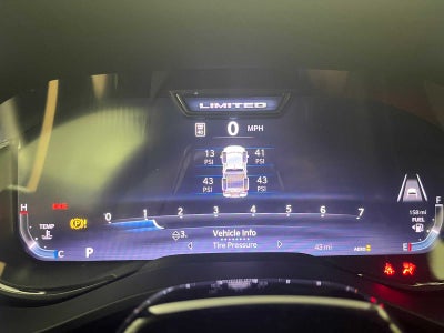 2025 RAM Ram 1500 RAM 1500 LIMITED CREW CAB 4X4 5'7' BOX