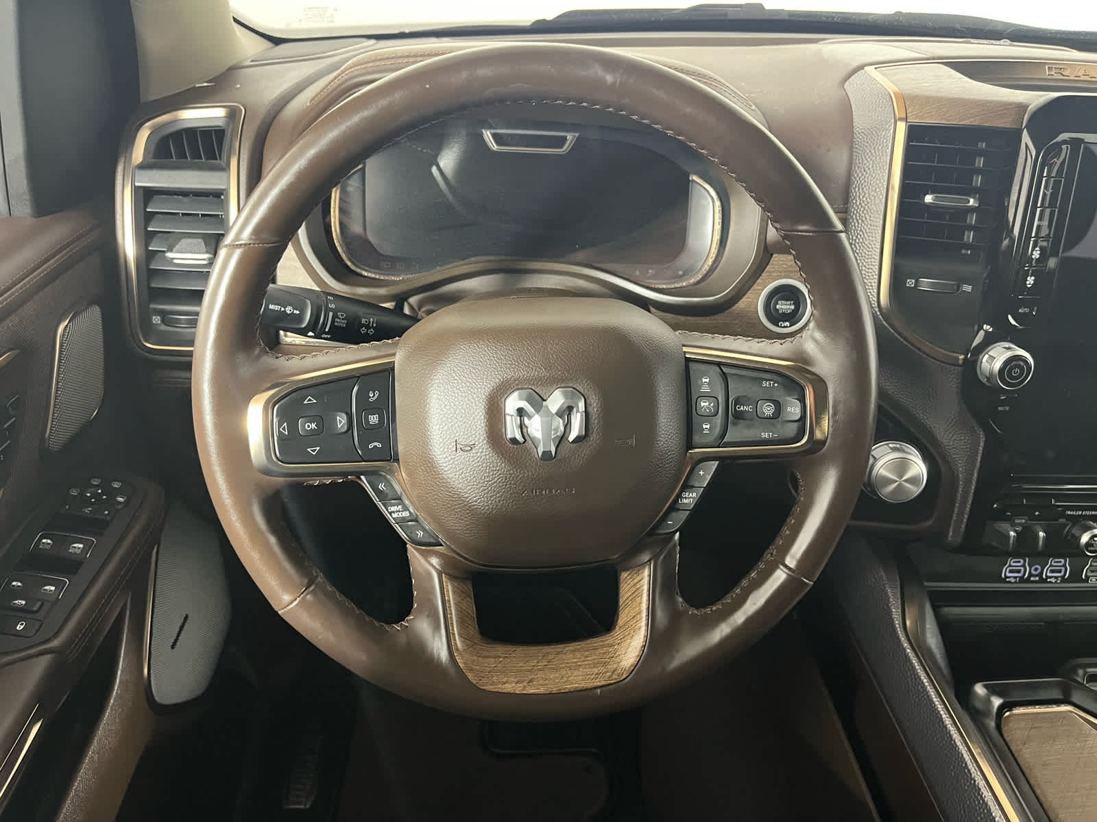 2025 RAM 1500 Limited Longhorn Crew Cab 4x4 5'7' Box