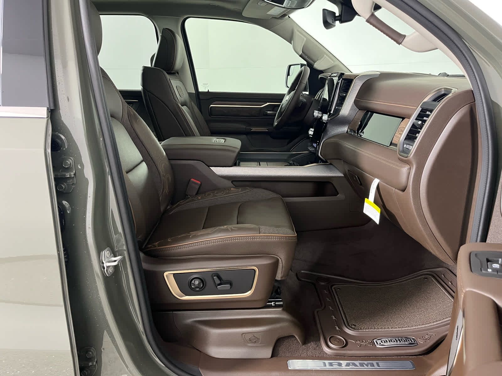 2026 RAM Ram 1500 RAM 1500 LIMITED LONGHORN CREW CAB 4X4 5'7' BOX