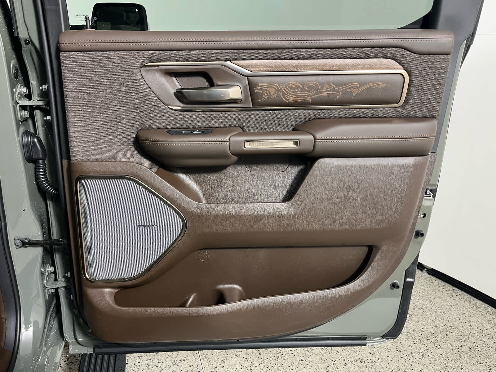 2026 RAM Ram 1500 RAM 1500 LIMITED LONGHORN CREW CAB 4X4 5'7' BOX