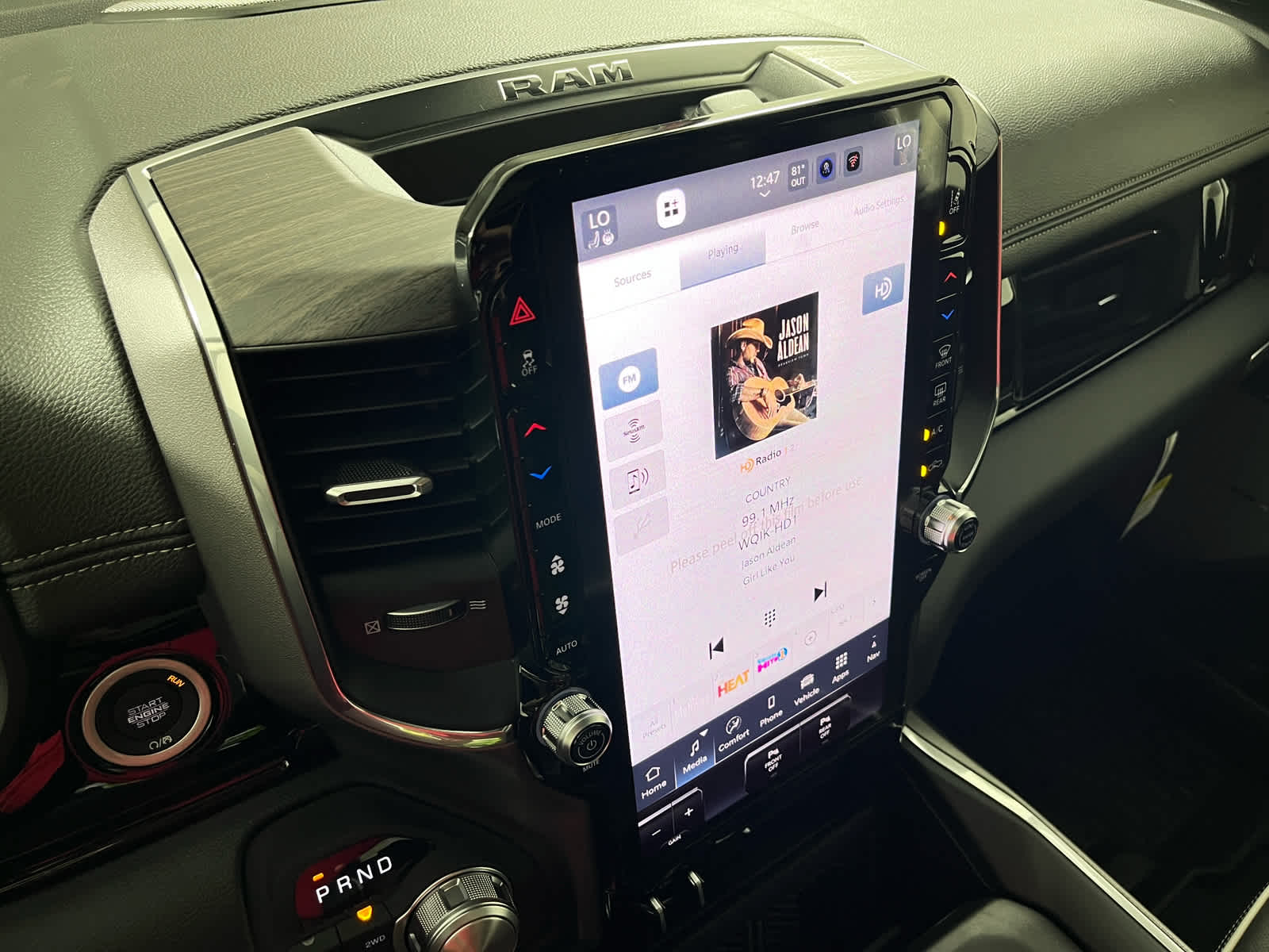 2026 RAM Ram 1500 RAM 1500 LARAMIE CREW CAB 4X4 5'7' BOX