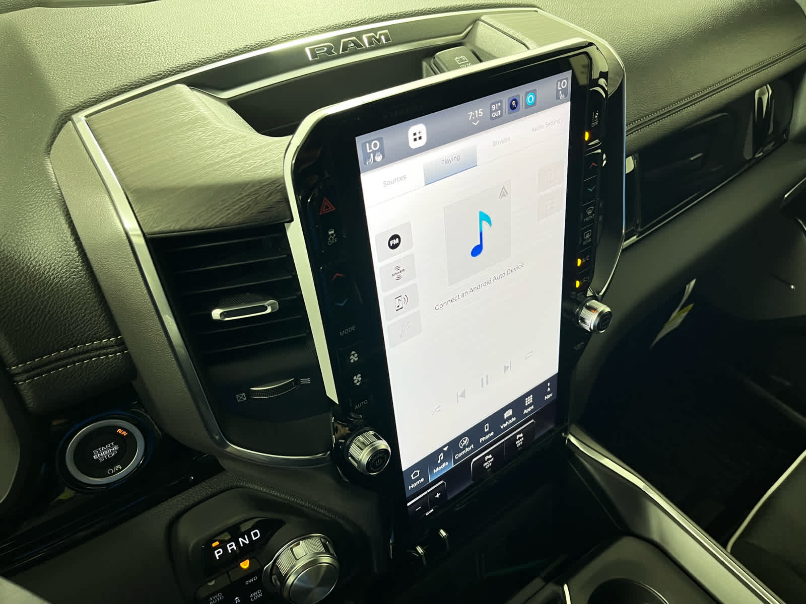 2026 RAM Ram 1500 RAM 1500 LARAMIE CREW CAB 4X4 5'7' BOX