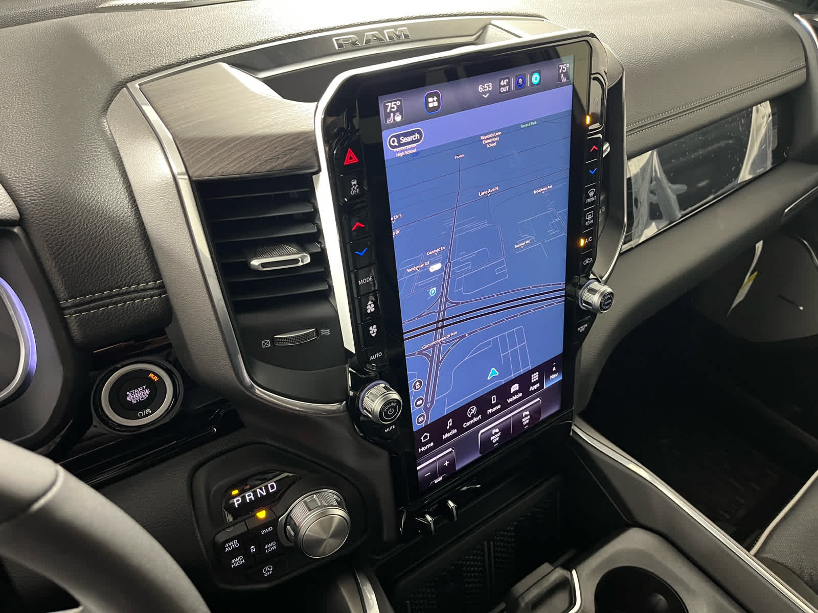 2026 RAM Ram 1500 RAM 1500 LARAMIE CREW CAB 4X4 5'7' BOX