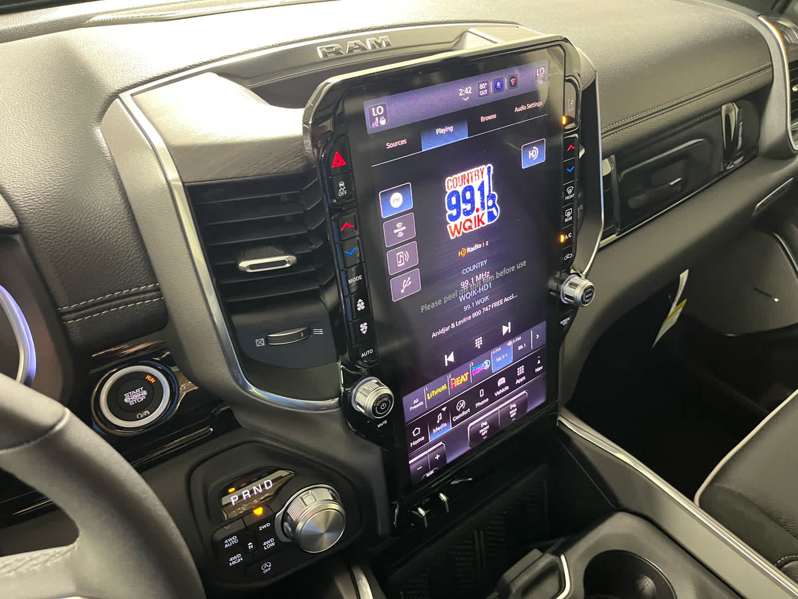 2026 RAM Ram 1500 RAM 1500 LARAMIE CREW CAB 4X4 5'7' BOX