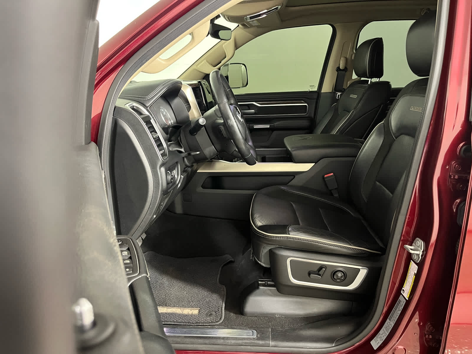 2019 RAM All-New 1500 Laramie