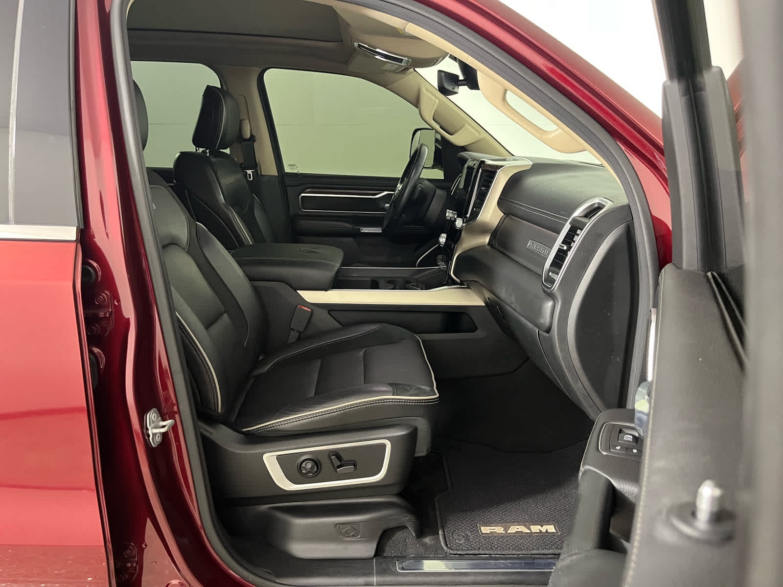 2019 RAM All-New 1500 Laramie