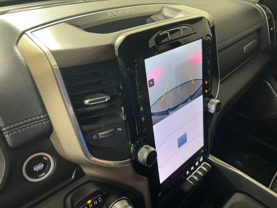 2022 RAM 1500 Laramie Crew Cab 4x4 5'7' Box