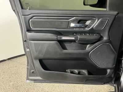 2024 RAM 1500 Laramie Crew Cab 4x4 5'7' Box