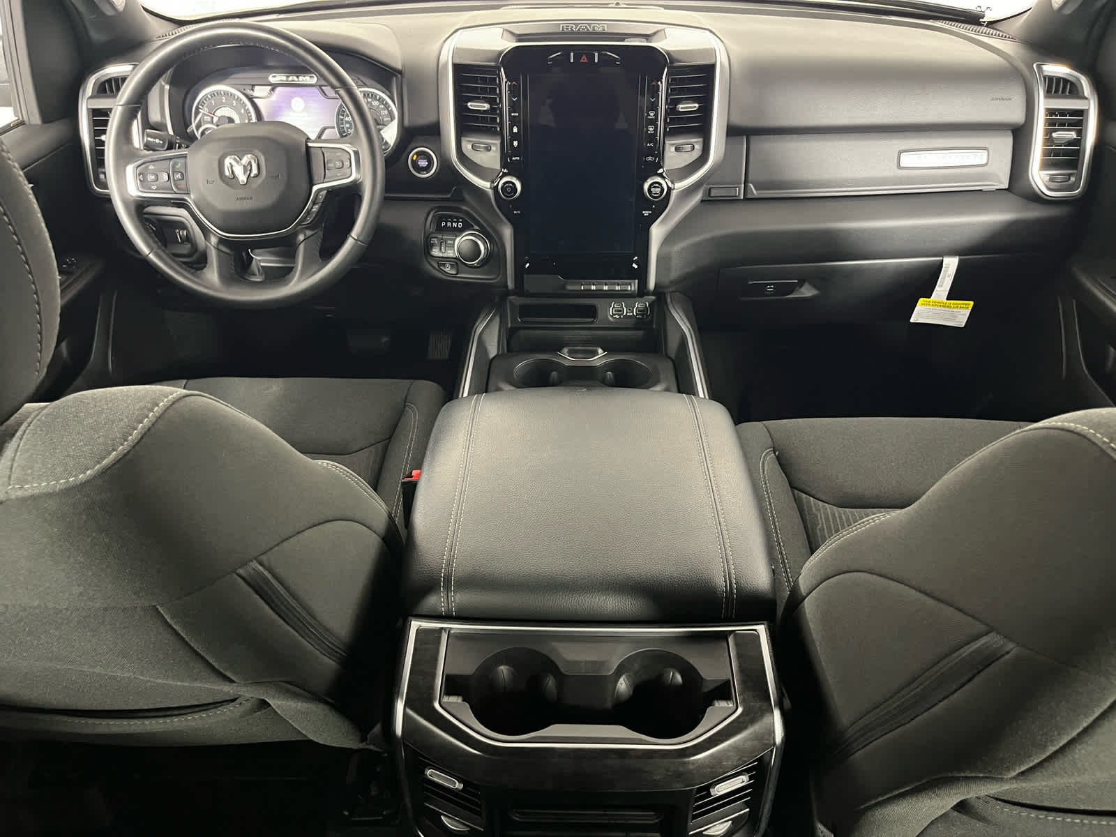 2024 RAM 1500 Big Horn Crew Cab 4x4 6'4' Box