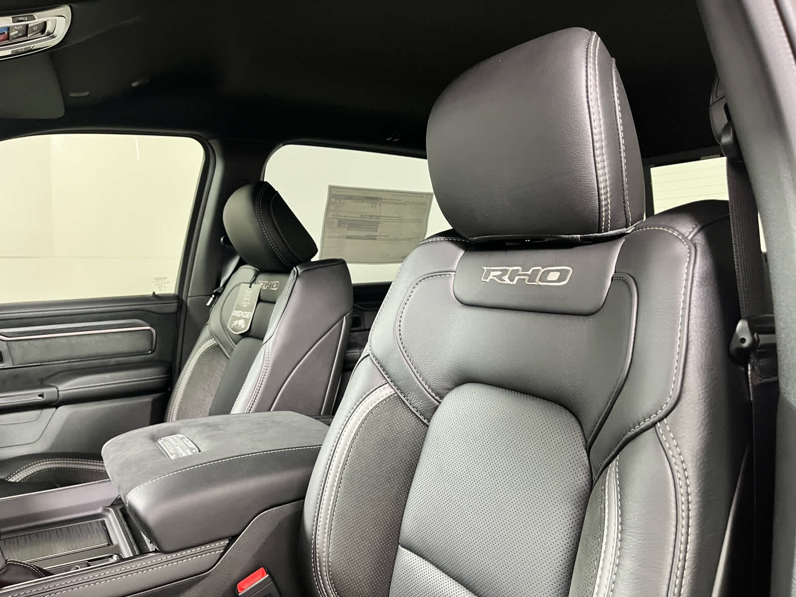 2026 RAM Ram 1500 RAM 1500 RHO CREW CAB 4X4 5'7' BOX