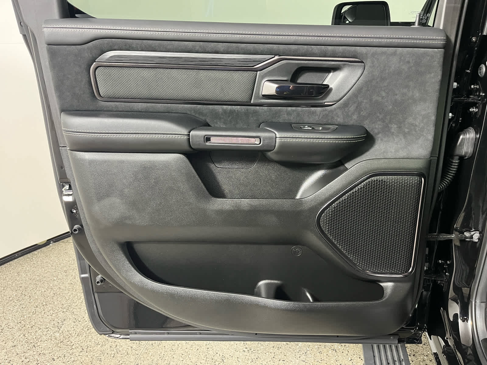 2026 RAM 1500 RHO Crew Cab 4x4 5'7' Box