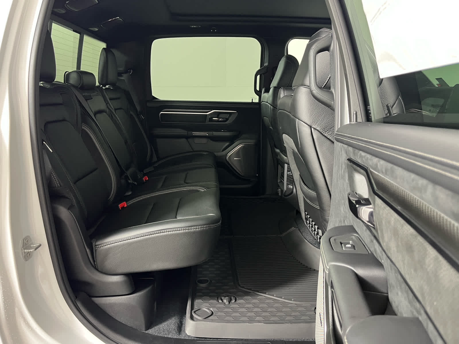 2027 RAM 1500 RHO