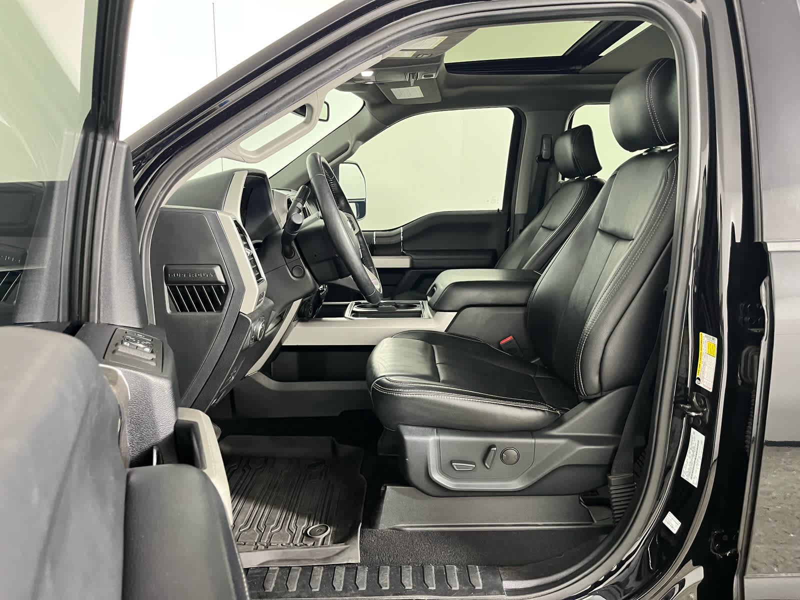 2021 Ford Super Duty F-250 SRW LARIAT