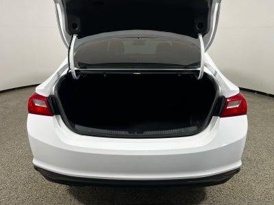 2022 Chevrolet Malibu LS