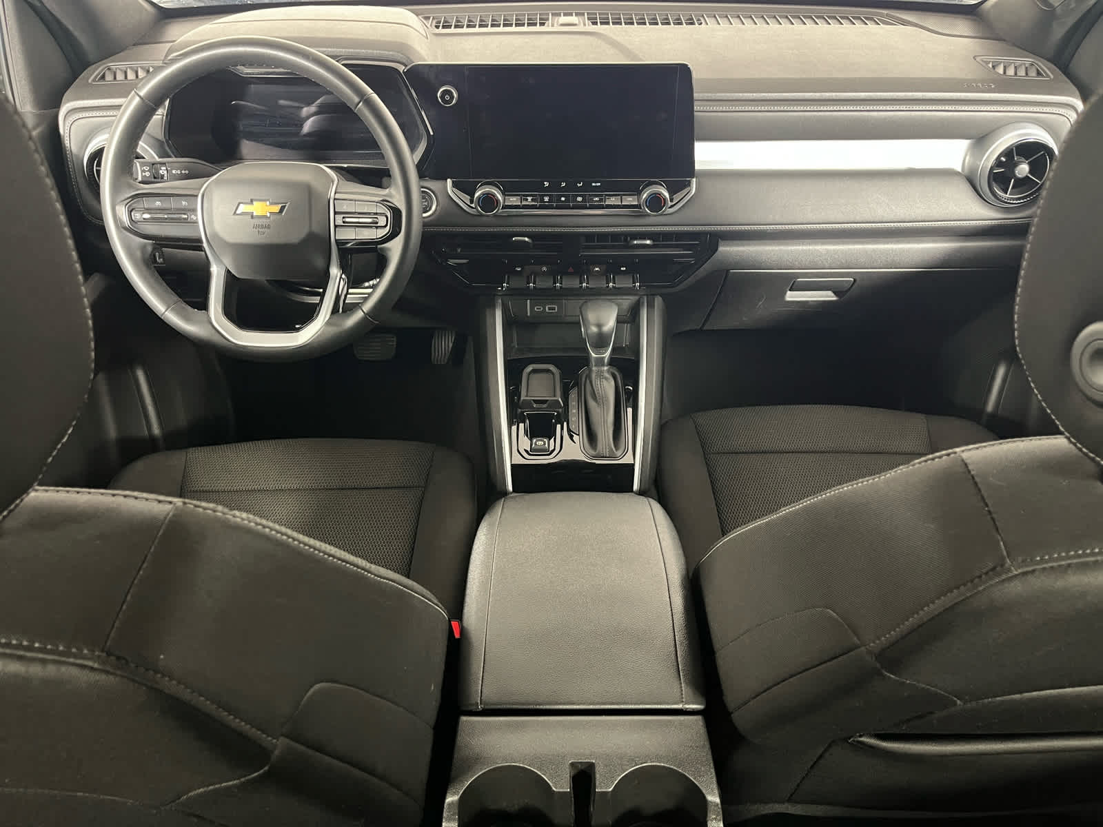 2024 Chevrolet Colorado 2WD LT