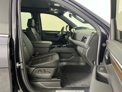 2025 Chevrolet Suburban 4WD High Country