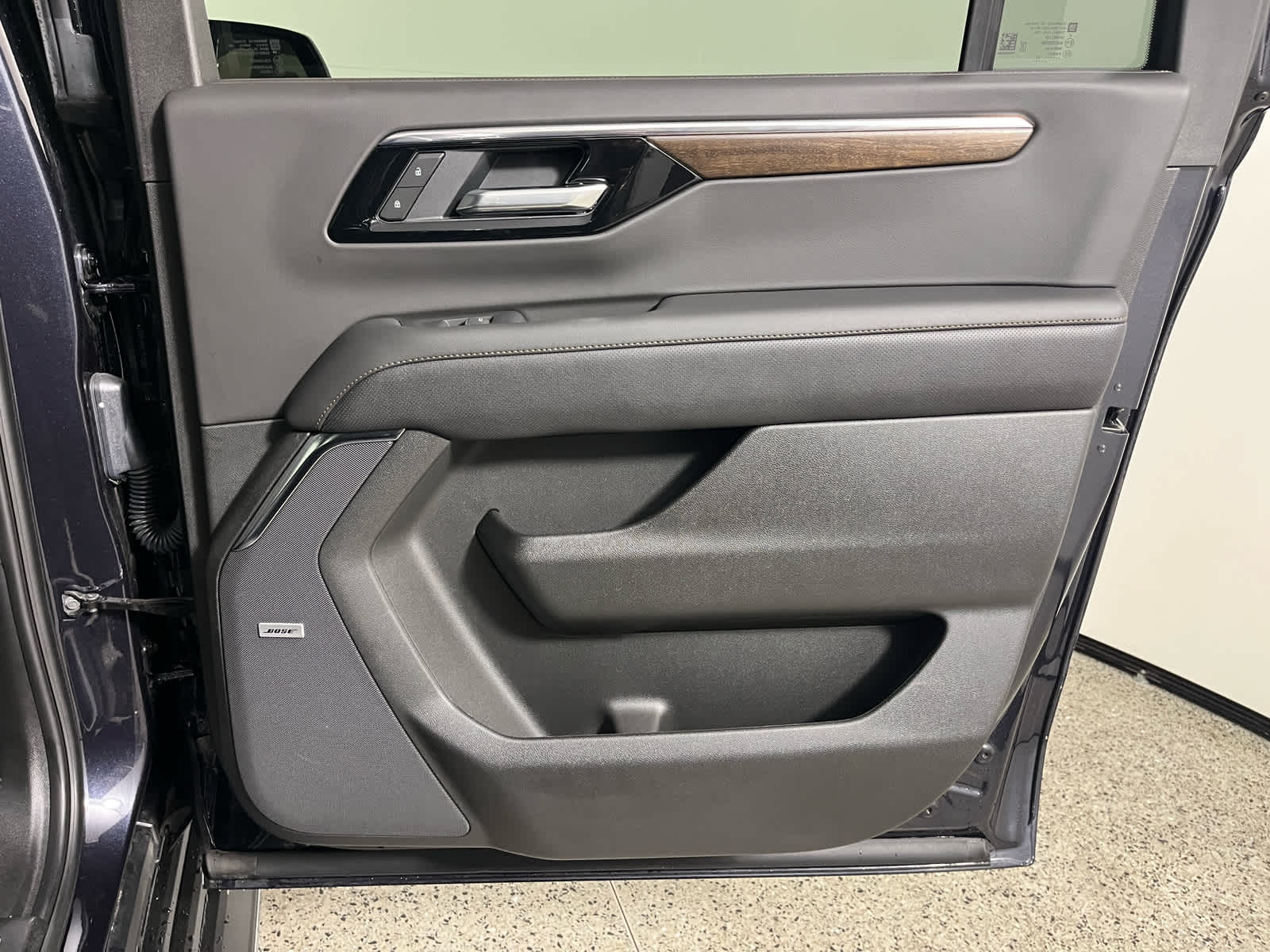 2025 Chevrolet Suburban 4WD High Country